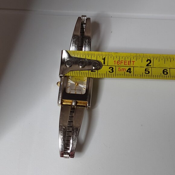 6.5 Inch Silver Tone Jaclyn Smith Stretch Watch - Picture 8 of 9